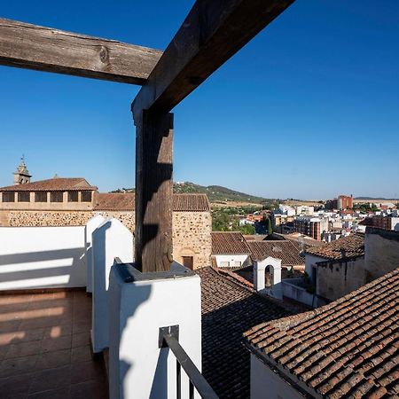 Apartamentos Caceres Historico Centro ภายนอก รูปภาพ