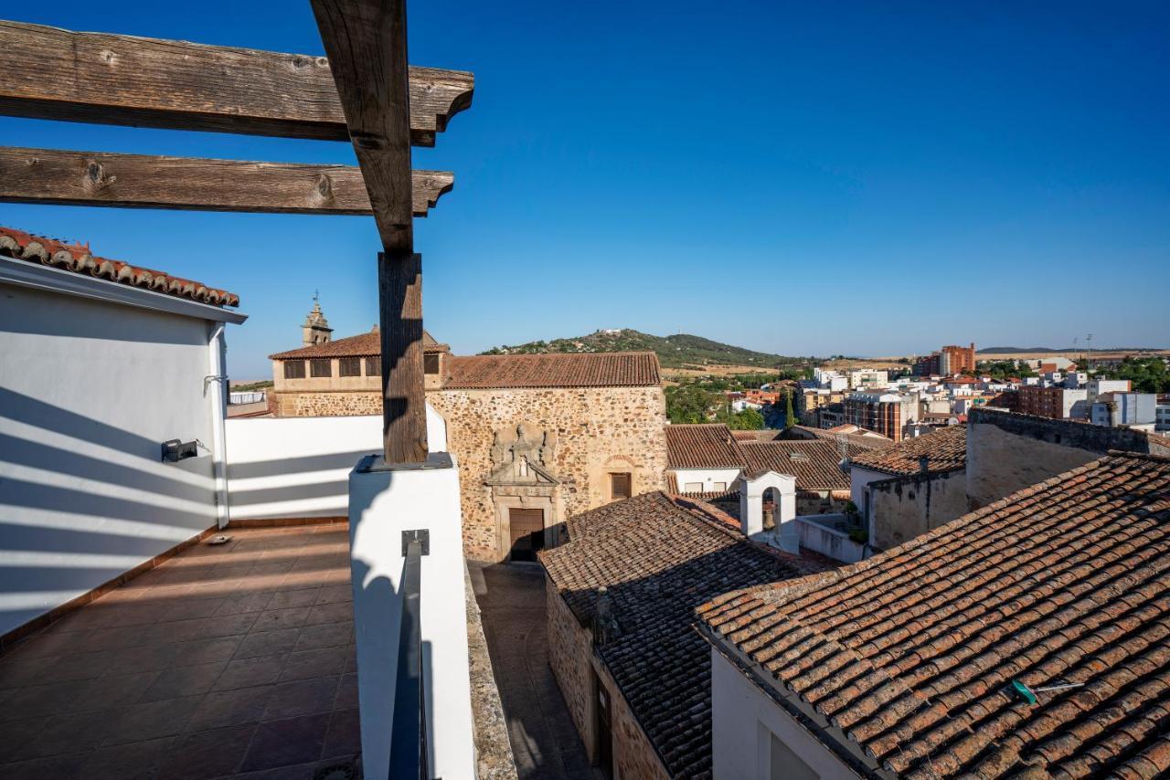 Apartamentos Caceres Historico Centro ภายนอก รูปภาพ