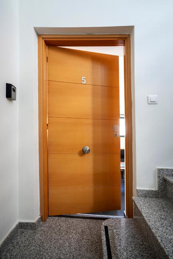 Apartamentos Caceres Historico Centro ภายนอก รูปภาพ
