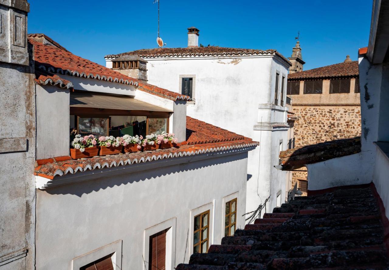 Apartamentos Caceres Historico Centro ภายนอก รูปภาพ