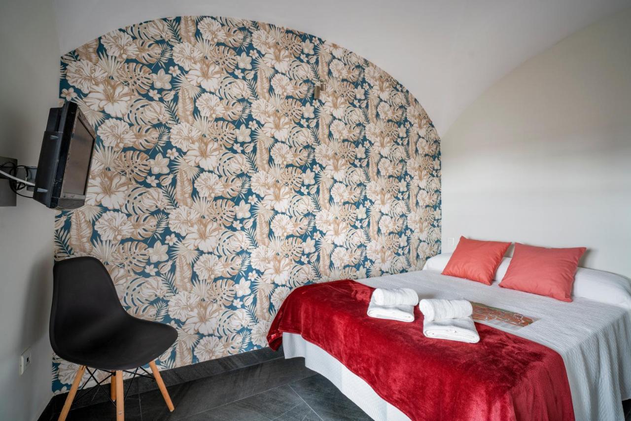 Apartamentos Caceres Historico Centro ภายนอก รูปภาพ